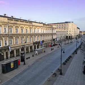 Tiffi Old Town وارسو