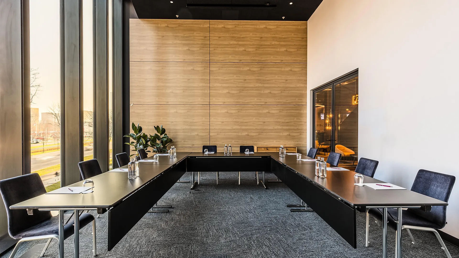 מלון Crowne Plaza - Warsaw - The Hub By Ihg